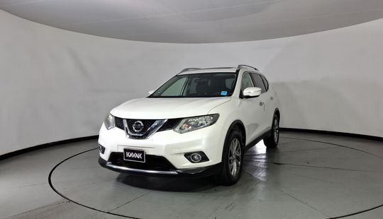 Nissan • X-Trail