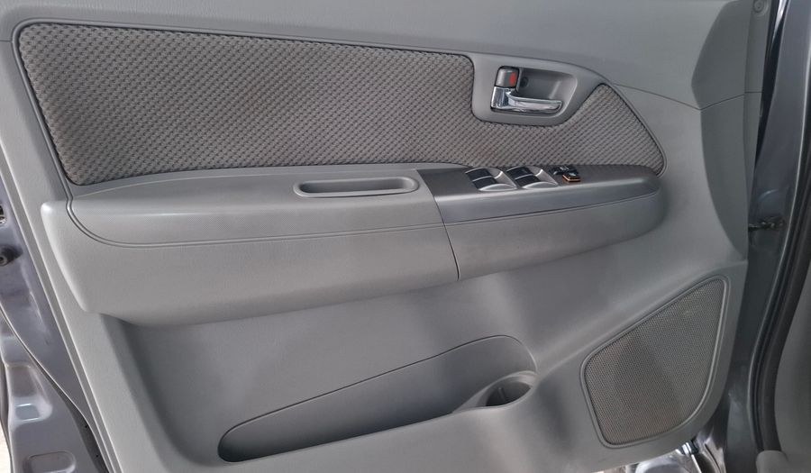 Toyota Hilux SRV 3.0 4X2 C/D TDI Pickup 2009