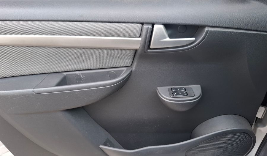 Chevrolet Celta 1.4 LT AB+ABS Hatchback 2013