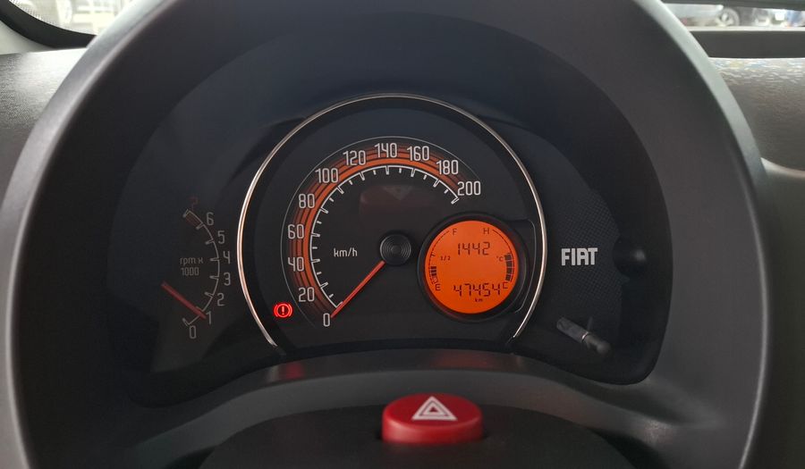 Fiat Uno 1.4 8V ATTRACTIVE 5P Hatchback 2012