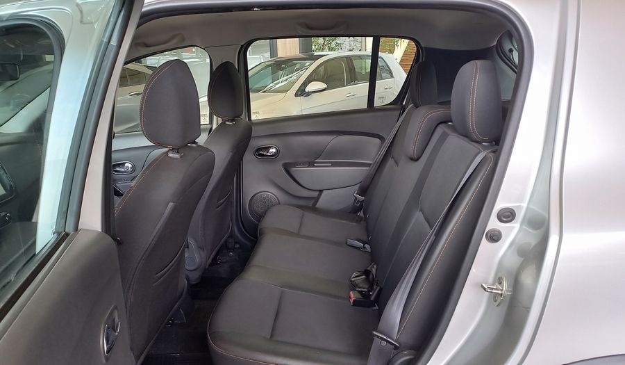Renault Sandero Stepway 1.6 STEPWAY PRIVILEGE Hatchback 2019