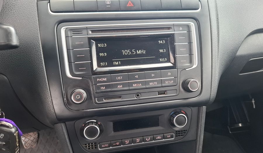 Volkswagen Polo 1.6 COMFORTLINE Sedan 2018