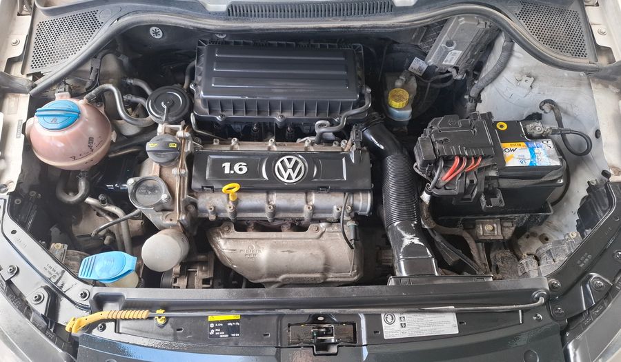 Volkswagen Polo 1.6 COMFORTLINE Sedan 2018