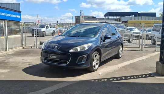 Peugeot • 308