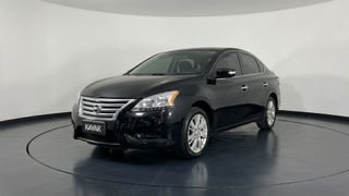 Nissan • Sentra