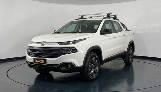 Fiat • Toro