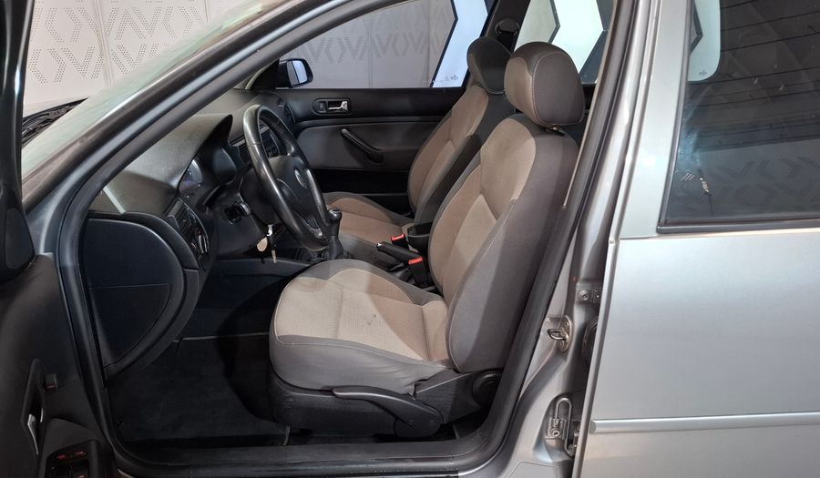 Volkswagen Golf 2.0 HIGHLINE Hatchback 2008