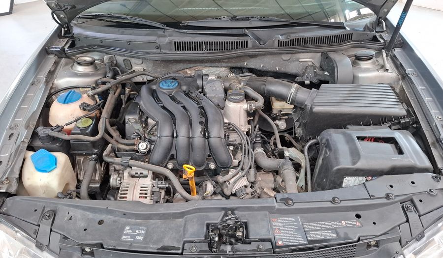 Volkswagen Golf 2.0 HIGHLINE Hatchback 2008