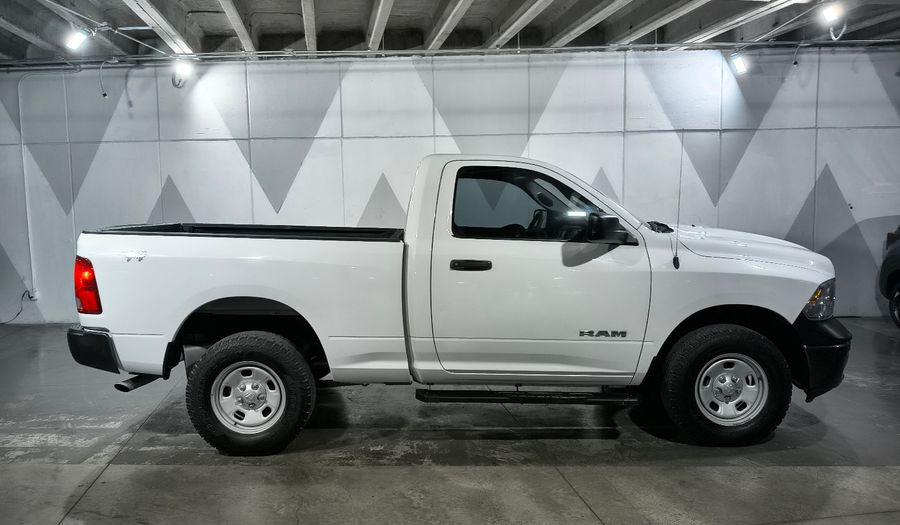 Ram 1500 3.6 ST REG CAB 4X4 V6 8 AUTO Pickup 2021