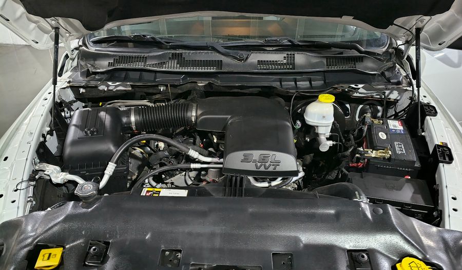 Ram 1500 3.6 ST REG CAB 4X4 V6 8 AUTO Pickup 2021