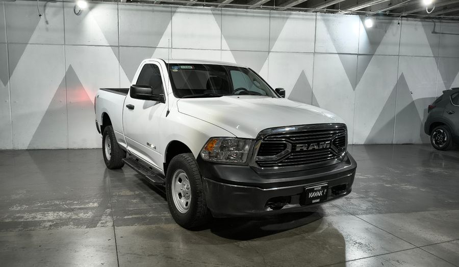 Ram 1500 3.6 ST REG CAB 4X4 V6 8 AUTO Pickup 2021