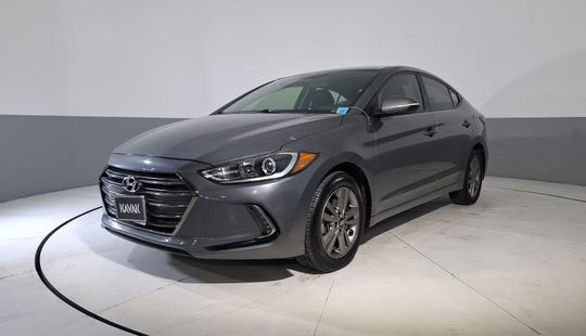 Hyundai • Elantra