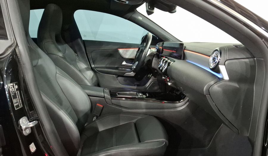 Mercedes Benz Clase Cla 1.3 MHEV CLA 200 LINE DCT Coupe 2024
