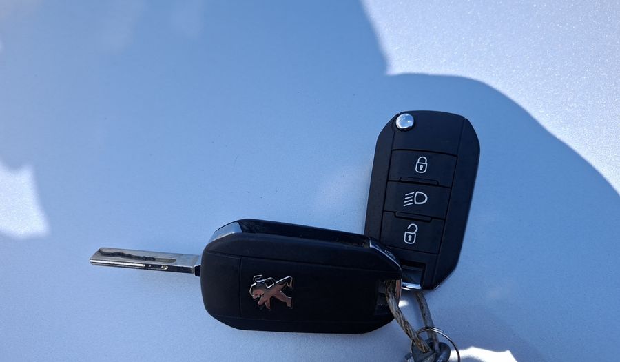 Peugeot 208 1.2 PURETECH 82 ACTIVE Hatchback 2018