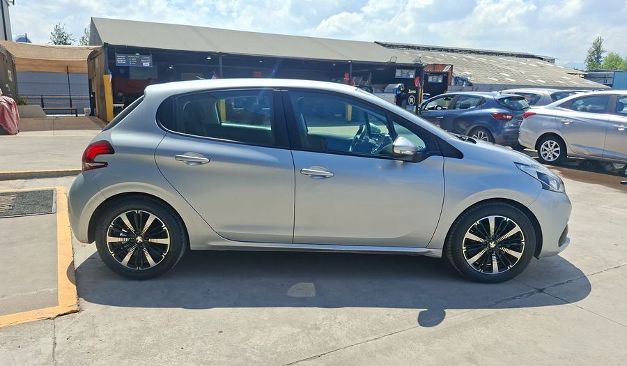 Peugeot 208 1.2 PURETECH 82 ACTIVE Hatchback 2018