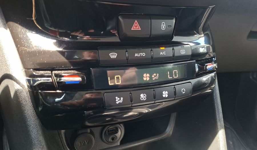 Peugeot 208 1.2 PURETECH 82 ACTIVE Hatchback 2018
