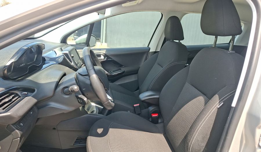 Peugeot 208 1.2 PURETECH 82 ACTIVE Hatchback 2018