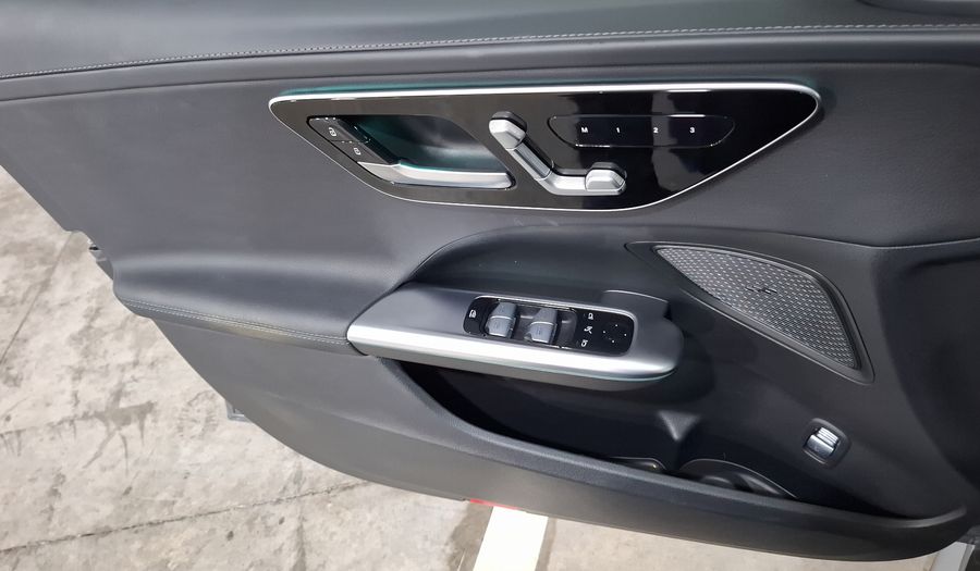 Mercedes Benz Clase C 1.5 MHEV 200 SPORT AUTO Sedan 2023