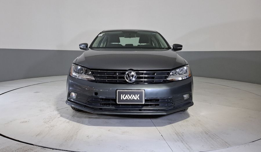 Volkswagen Jetta 2.5 COMFORTLINE TIP. BOLSAS AIRE DEL. Sedan 2017