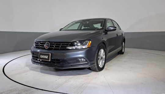 Volkswagen • Jetta