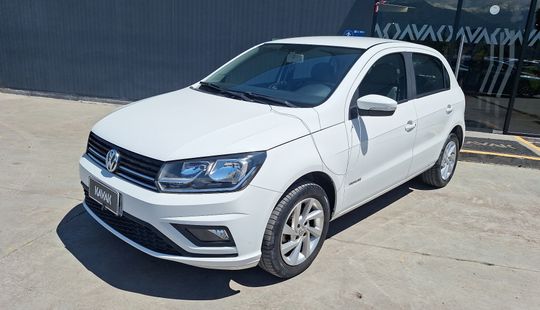 Volkswagen • Gol