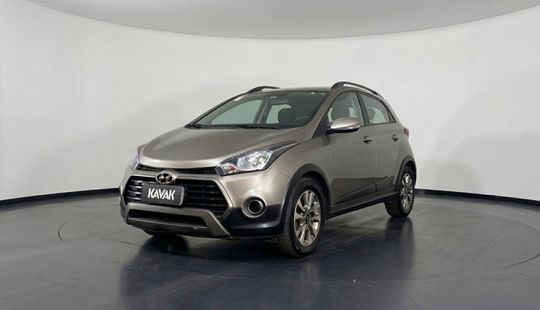 Hyundai • HB20X
