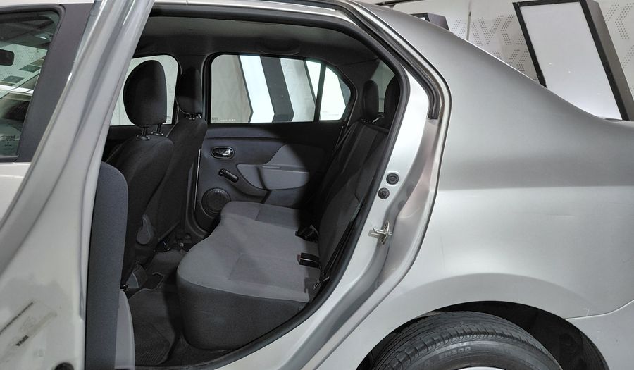 Renault Logan 1.6 EXPRESSION Sedan 2014
