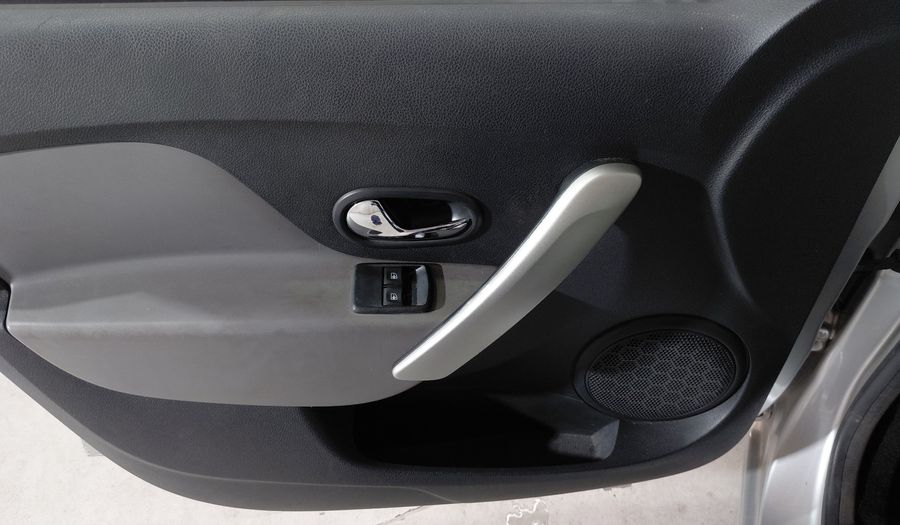 Renault Logan 1.6 EXPRESSION Sedan 2014