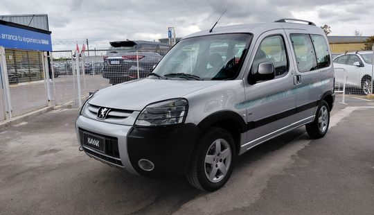Peugeot • Partner