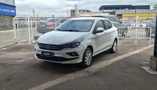 Fiat • Cronos