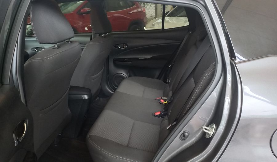 Toyota Yaris 1.5 XLS + CVT Hatchback 2025