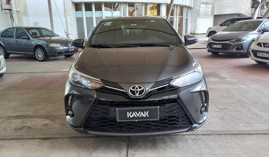 Toyota Yaris 1.5 XLS + CVT Hatchback 2025
