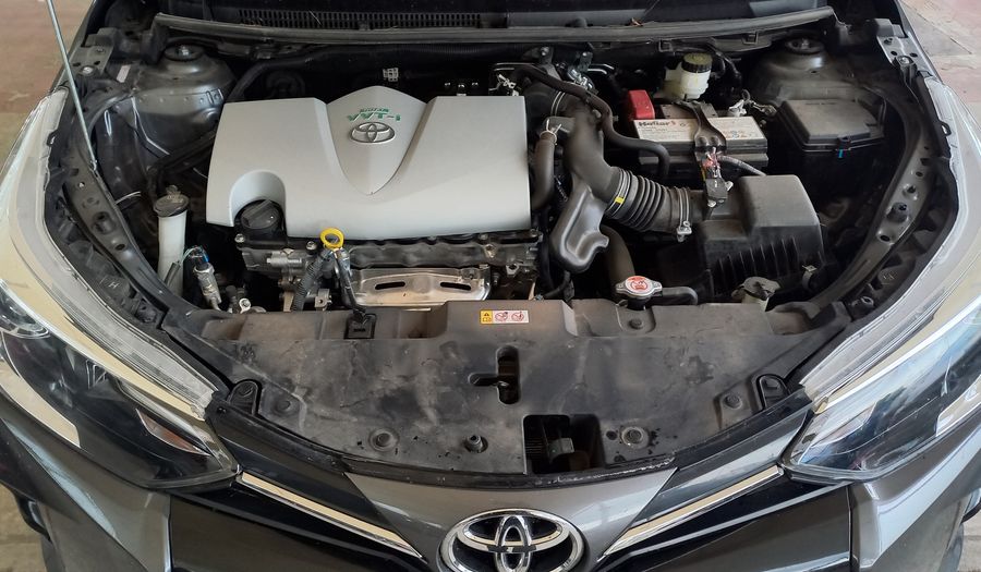 Toyota Yaris 1.5 XLS + CVT Hatchback 2025