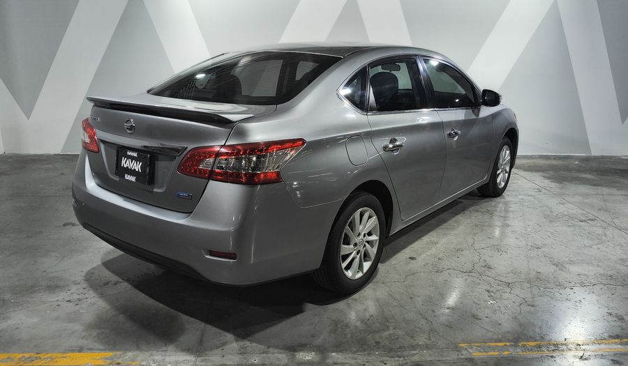 Nissan Sentra 1.8 ADVANCE CVT Sedan 2015