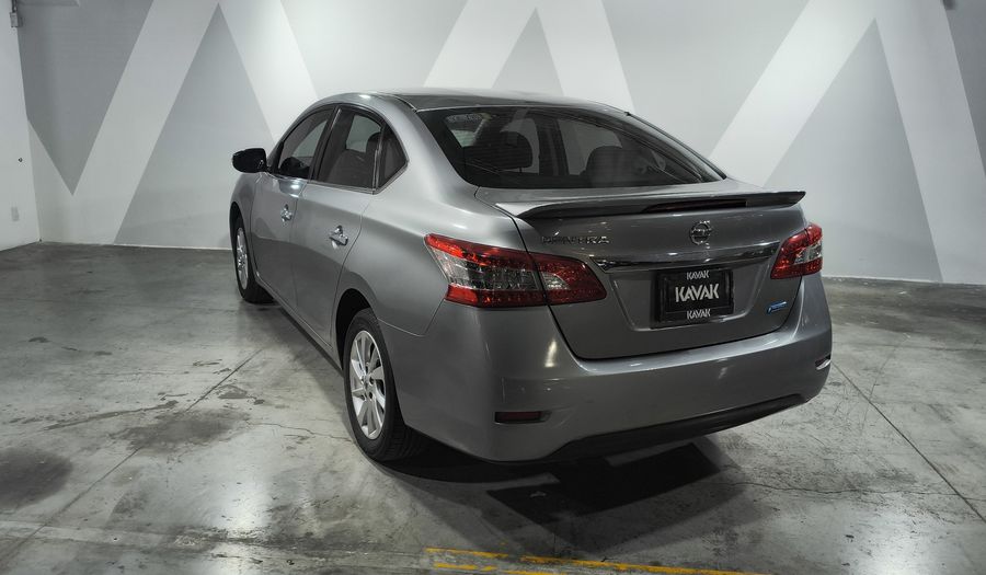 Nissan Sentra 1.8 ADVANCE CVT Sedan 2015