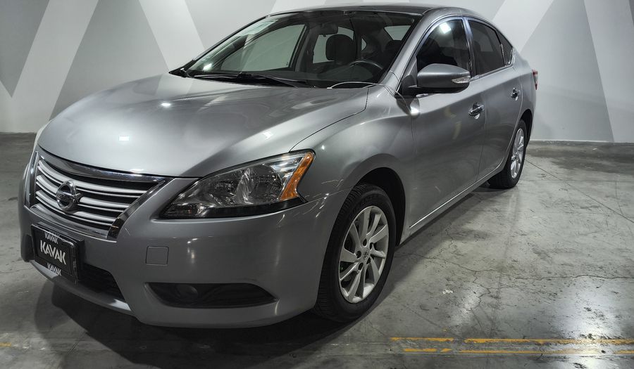 Nissan Sentra 1.8 ADVANCE CVT Sedan 2015