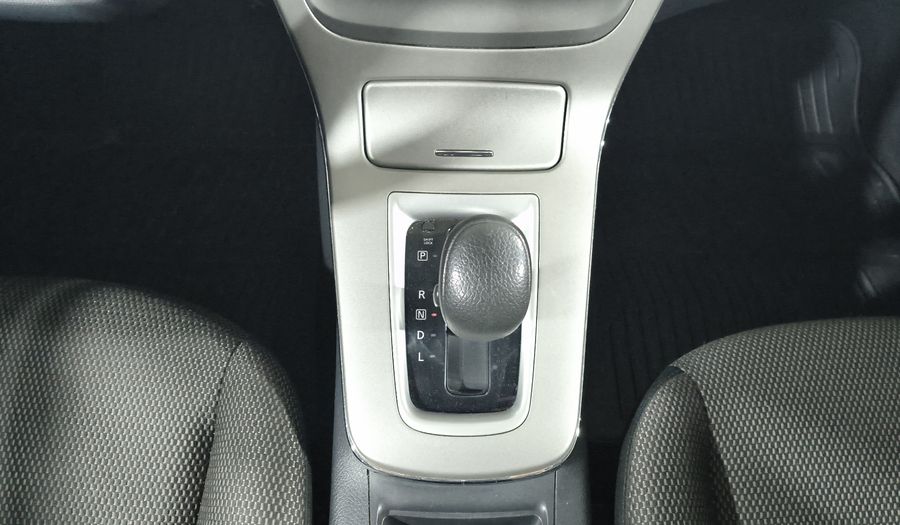 Nissan Sentra 1.8 ADVANCE CVT Sedan 2015