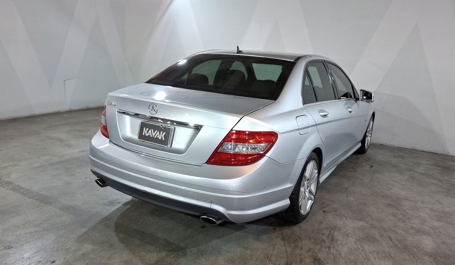 Mercedes Benz Clase C 3.0 300 SPORT AT Sedan 2010