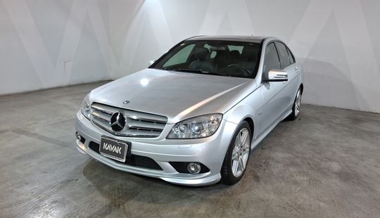 Mercedes Benz • Clase C
