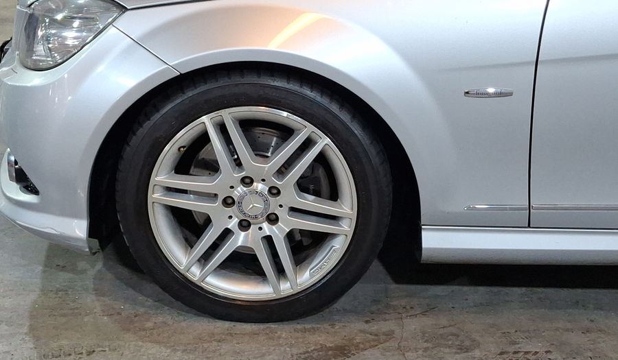 Mercedes Benz Clase C 3.0 300 SPORT AT Sedan 2010