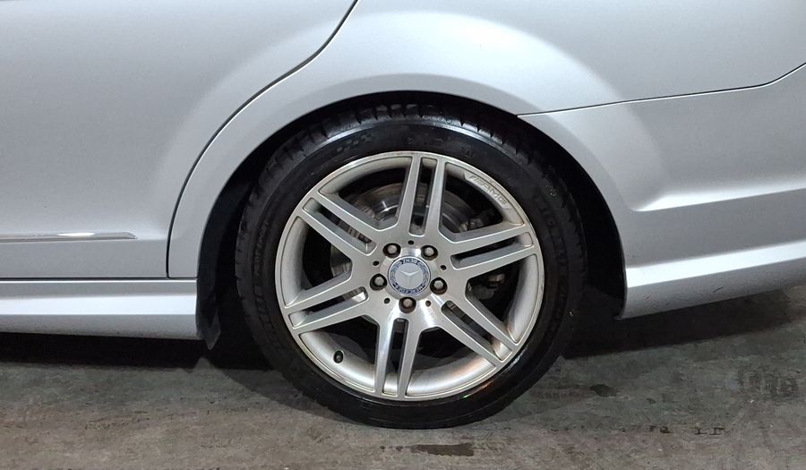 Mercedes Benz Clase C 3.0 300 SPORT AT Sedan 2010