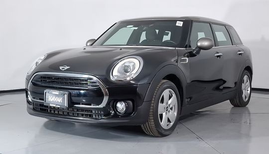 Mini • Clubman