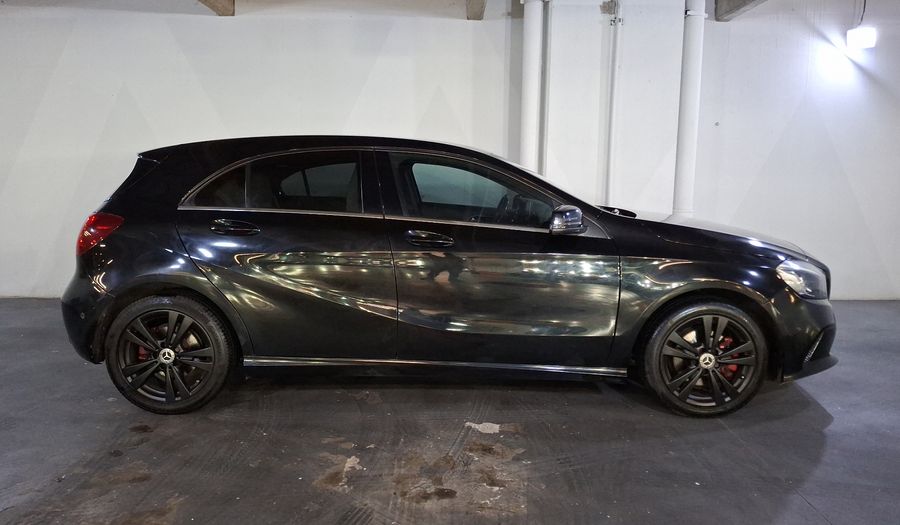 Mercedes Benz Clase A 1.6 200 URBAN DCT Hatchback 2018