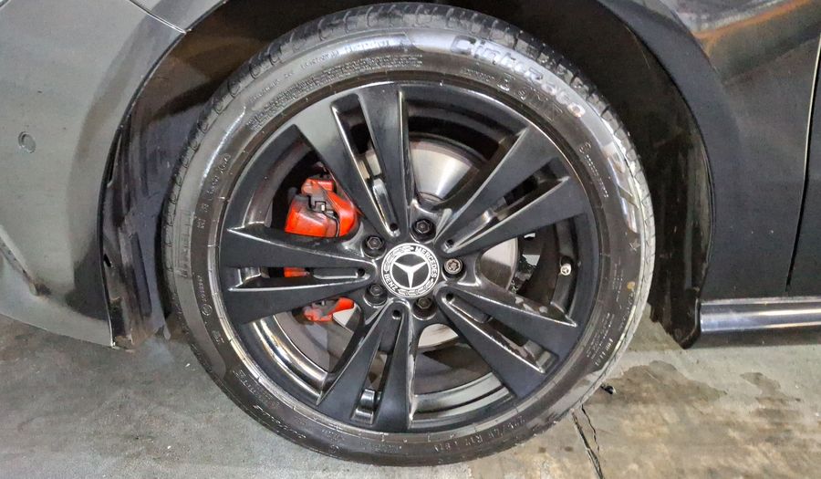Mercedes Benz Clase A 1.6 200 URBAN DCT Hatchback 2018