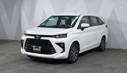Toyota • Avanza