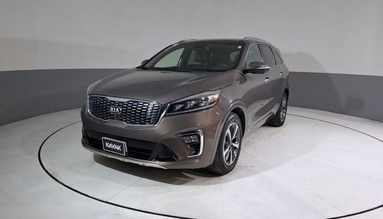 Kia • Sorento