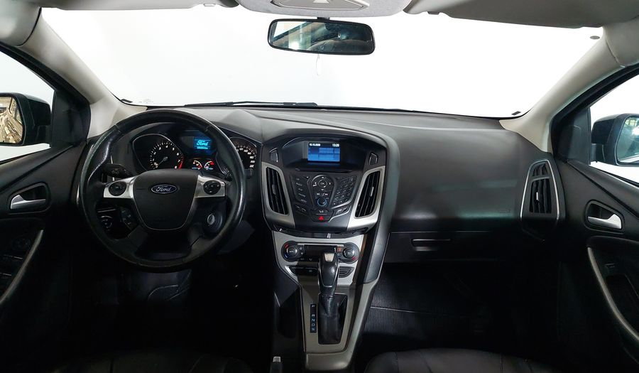 Ford Focus 2.0 16V SEDAN SE POWERSHIFT Sedan 2015