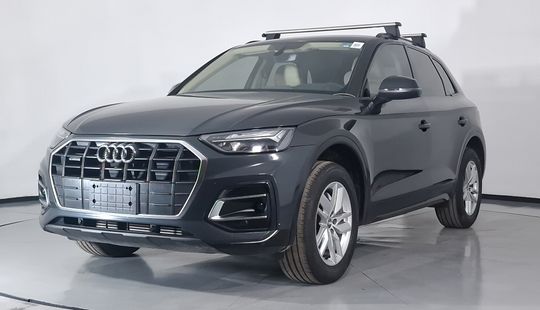 Audi • Q5