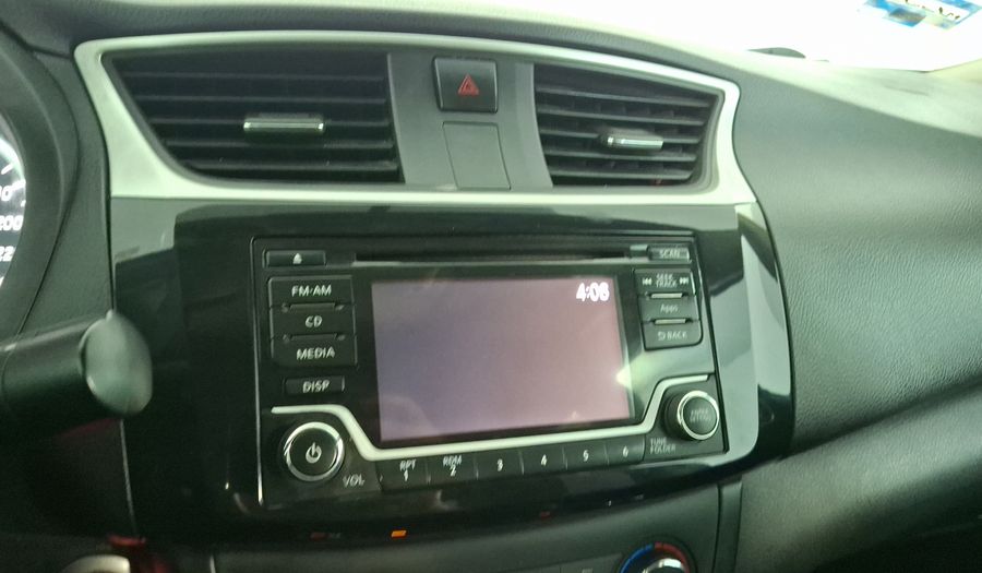 Nissan Sentra 1.8 ADVANCE AUTO Sedan 2018