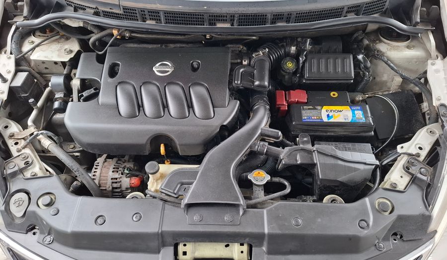 Nissan Tiida VISIA Hatchback 2010